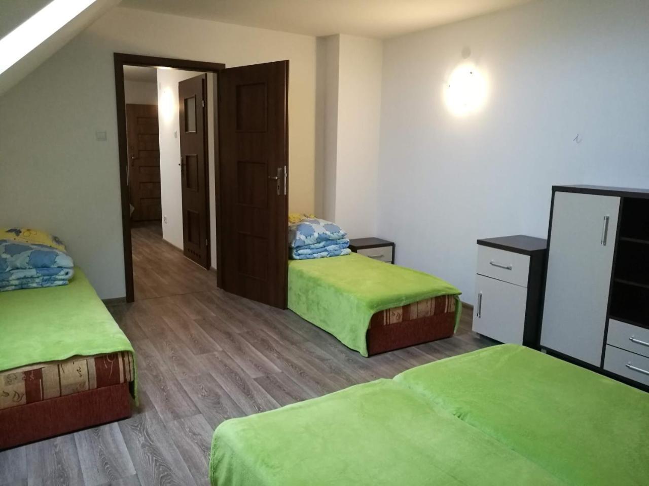 Dom Wczasowy Pieciu Pomostow I Domki Letniskowe Czaplinek Exterior foto