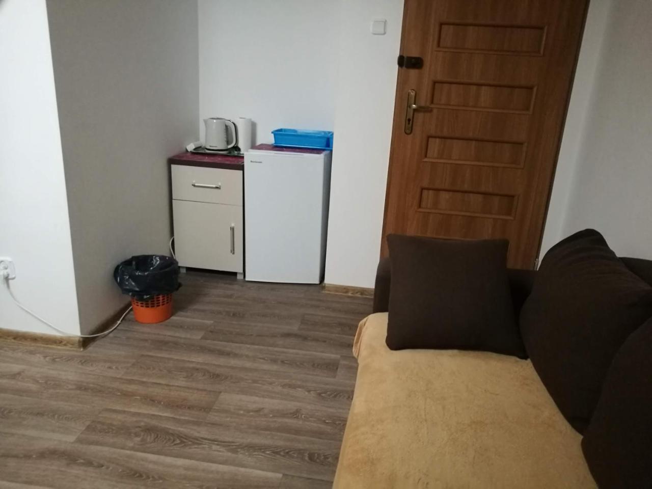 Dom Wczasowy Pieciu Pomostow I Domki Letniskowe Czaplinek Exterior foto